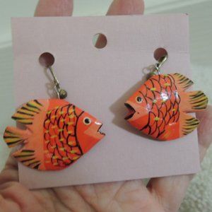 Earrings Clip On Hand Painted Wood Fish Tropical Fish Earrings Vtg 70s NEW